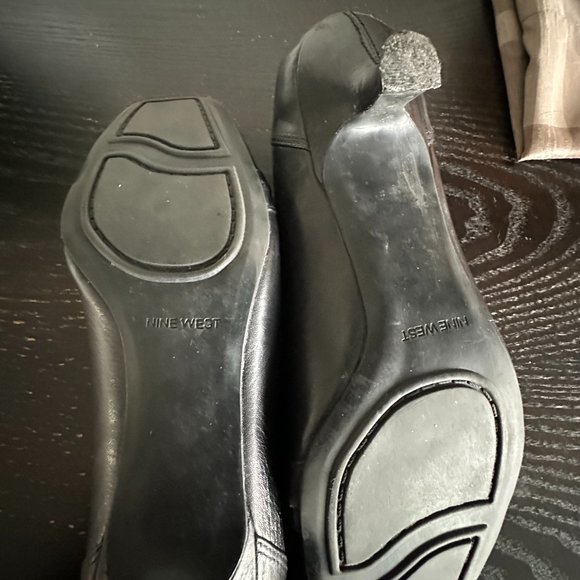 Nine West Square Toe Pumps - Picture 6 of 6